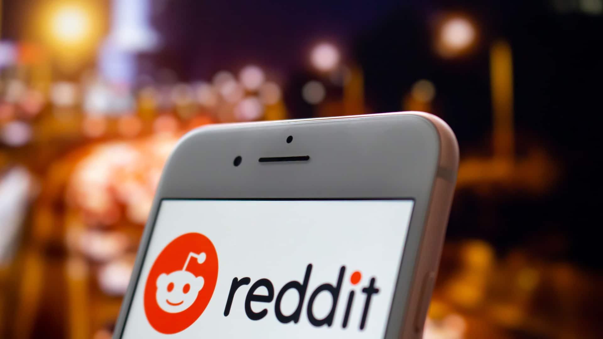 6 new Reddit Ads Manager tools to simplify ad creation & tracking